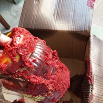 Sürat Kargo Paketim Savaştan Çıkmış Gibi Geldi