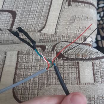 Turkcell Superonline Teknik Ekibin İşbilmezliği, Üslubu Ve Beden Dili.