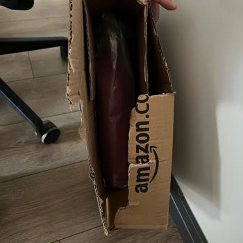 Amazondan Kargo Paramparça Geliyor