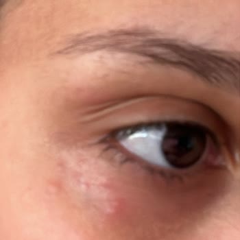 Mac Cosmetics Kimyasal Mac Eyeliner