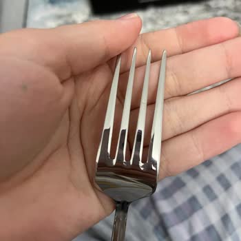 Jumbo Çatal Bıçak Aldım, Defolu Geldi, Değişime Yolladım Yine Defolu