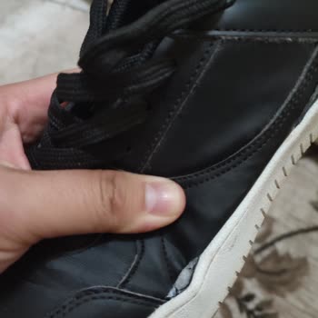 Bozüyük Sarar Outlet FLO Mağazasından Aldığım Polo Marka Ayakkabım Yırtıldı