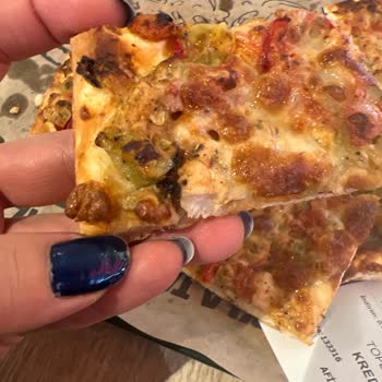 Pidecim Pidenin İçinden Kıl Çıkması