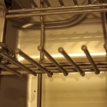 Teka Marka Bulaşık Makinesi Sepetlerinde Korozyon (paslanma)