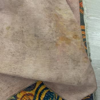 Altınes Halı Yıkama Küflenmiş Ve Yıkanmamış Halı