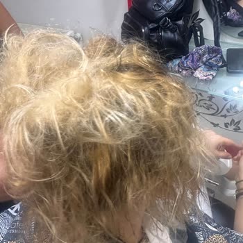 Sami Köse Afrika Örgüsü Salon Afro Örgü Faciası