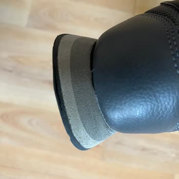 2 Haftada Dağılan New Balance Ayakkabı