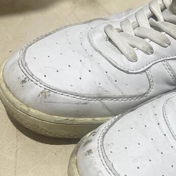 Slazenger Kalitesiz Malzeme Ürünlerinin Arkasında Durmayan Bir Firma