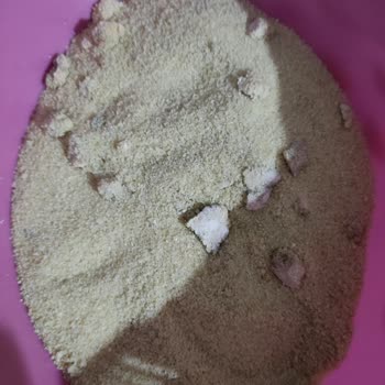 Oba Makarna İrmiğin İçinden Tuhaf Şeyler Çıktı!