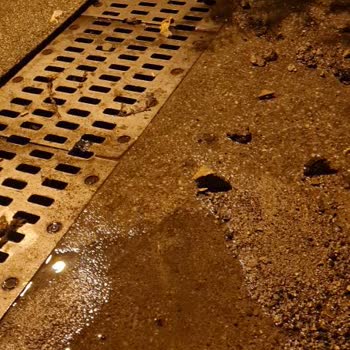 İzmir Büyükşehir Belediyesi Altyapı Kanalizasyon Problemi