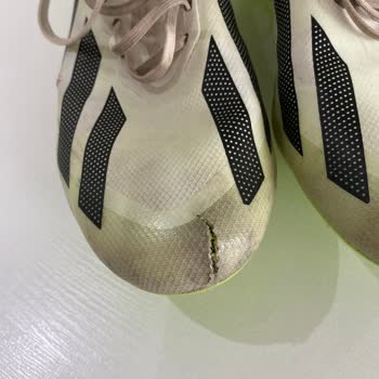 Adidas Mağazasından Aldığım Kramponlar Sorunlu