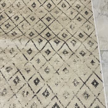 Reydeko Halı Farklı Ürün Gönderilmesi