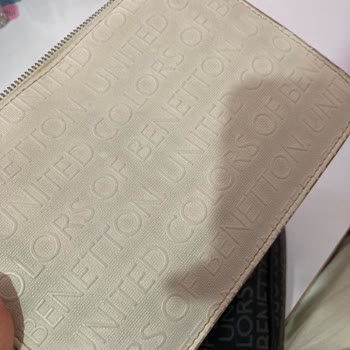 Benetton Çanta Zinciri Kararması Yazıların Kavlaması