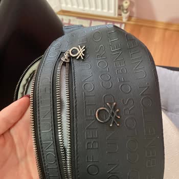 Benetton Çanta Zinciri Kararması Yazıların Kavlaması