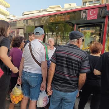 İzmir Büyükşehir Belediyesi Şoför Üslubu Şikayet