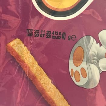 Cheetos Cipsin İçinden Böcekler Fışkırdı