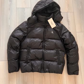 Calvin Klein 1 Haftalık Ürünü İade Almıyor