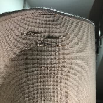 4 Mevsim Halı Yıkama (4mevsimyikama.com) Sağlam Verdim Yırtık Gönderdi Halımı