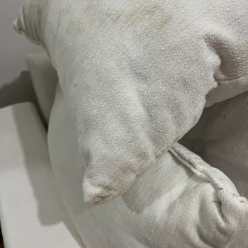 Ümraniye Uğurlu Mobilya Koltukları Çok Kötü