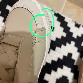 Koray Spor Ürünleri Yapıştırıcı İzleri Defolar