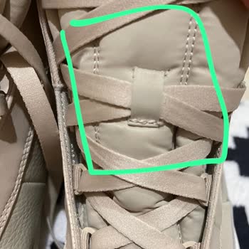 Koray Spor Ürünleri Yapıştırıcı İzleri Defolar