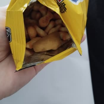 Eti Gıda Paketin İçinden Pişmemiş Hamur Topu Çıktı