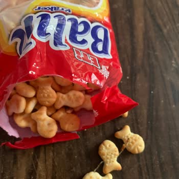 Balık Krakerden Yabancı Madde Çıktı