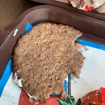 Burger King Çiğ Et Ve Kokusu