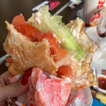 Burger King Çiğ Et Ve Kokusu