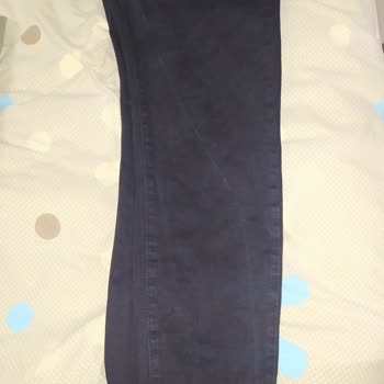 DeFacto Pantolonun Renk Atması