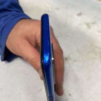 KVK Telefon Servis Dönüşünde Hasarlı Geldi