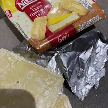 Nestle Markalı Bozuk Çikolata
