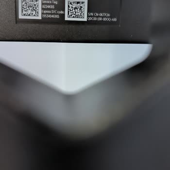 Garantili Dell Monitörüm Bozuldu Yardımcı Olunmuyor