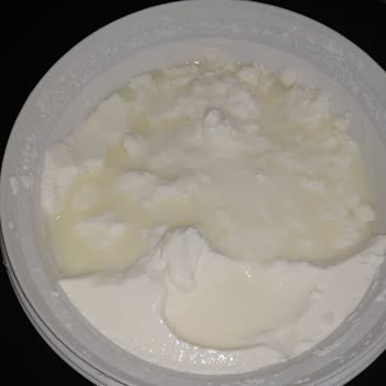 Torku 2 Kg Tam Yağlı Doğal Yoğurt Bozuk Çıktı