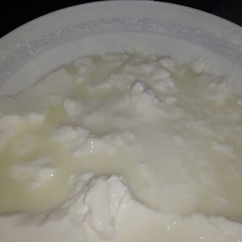 Torku 2 Kg Tam Yağlı Doğal Yoğurt Bozuk Çıktı