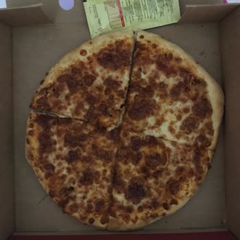 Terra Pizza Pizza Da Sorun Var