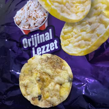 Eti Gıda Eti Gong Paketi İçinden Çıkan Siyah Ve Kararmış Ürün