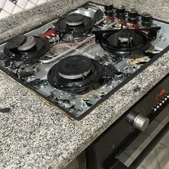 Kumtel Ankastre Ocak Patladı