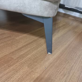 Kelebek Mobilya Kirik Ve Yırtık Mobilya Teslimatı
