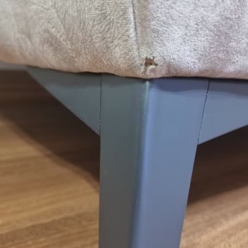 Kelebek Mobilya Kirik Ve Yırtık Mobilya Teslimatı