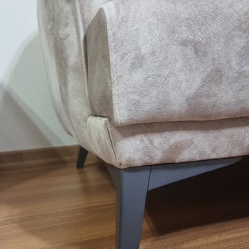 Kelebek Mobilya Kirik Ve Yırtık Mobilya Teslimatı