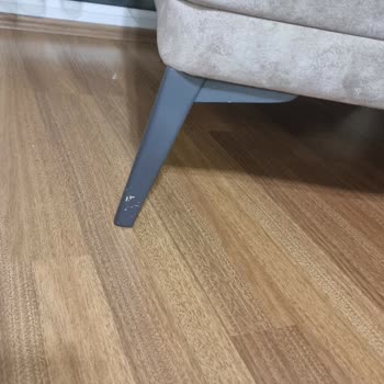 Kelebek Mobilya Kirik Ve Yırtık Mobilya Teslimatı