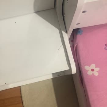 Vivense'den Aldığım Merdivenli Ranzalar Sürekli Kırılıyor