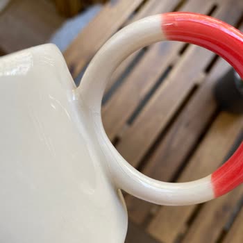 Palto Tasarım Bardak Kulpları Çatlıyor!