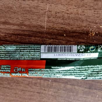 Jacobs Kahvenin İçinden Çıkan Naylon Parçası