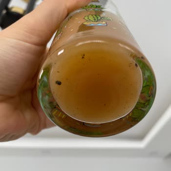 Meyöz Meyve Suyundan Değişik Şeyler Çıktı