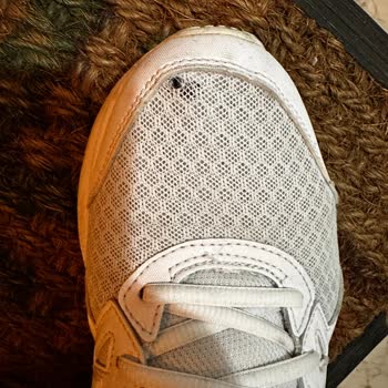 Delinen Asics Spor Ayakkabıma Firmanın Sahip Çıkmaması