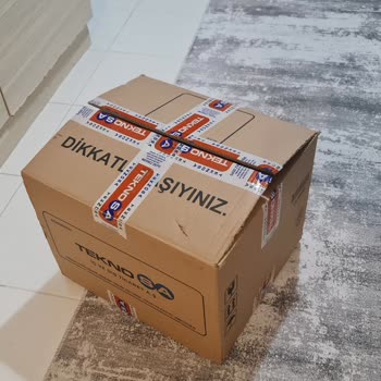 Teknosa'nın Demliği Kırık Çay Makinesi Göndermesi