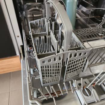 Teka Dw 605 S Bulaşık Makinesi Sepetleri Paslanıyor!
