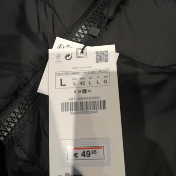 Zara Akasya AVM Düşük Fiyatlı Etiketten Satış Yapmıyor!